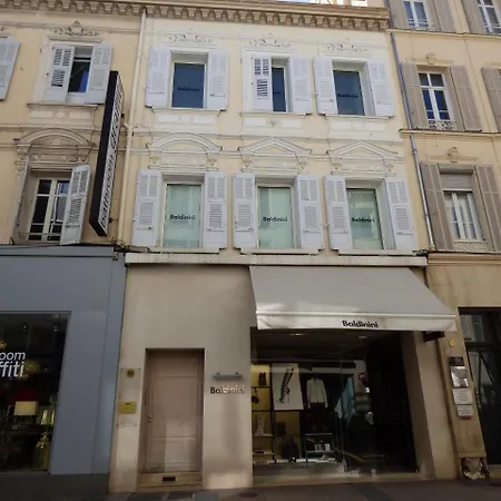 Alc - A523 - 4 Min Palais And Beaches *